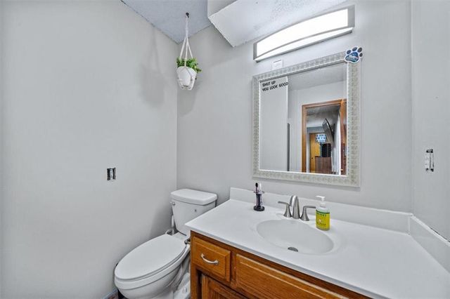 409 Autumn Court, Belton, MO 64012