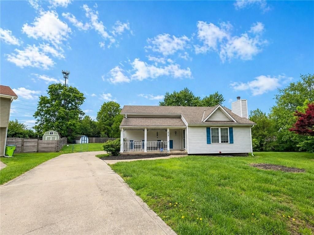 409 Autumn Court, Belton, MO 64012