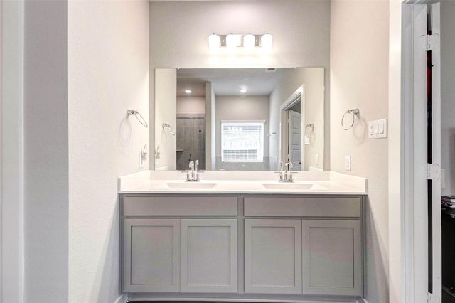 8634 Jetty Glen Drive, Cypress, TX 77433