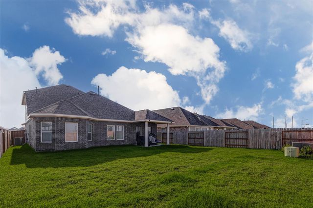 8634 Jetty Glen Drive, Cypress, TX 77433