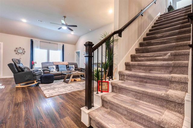 8634 Jetty Glen Drive, Cypress, TX 77433
