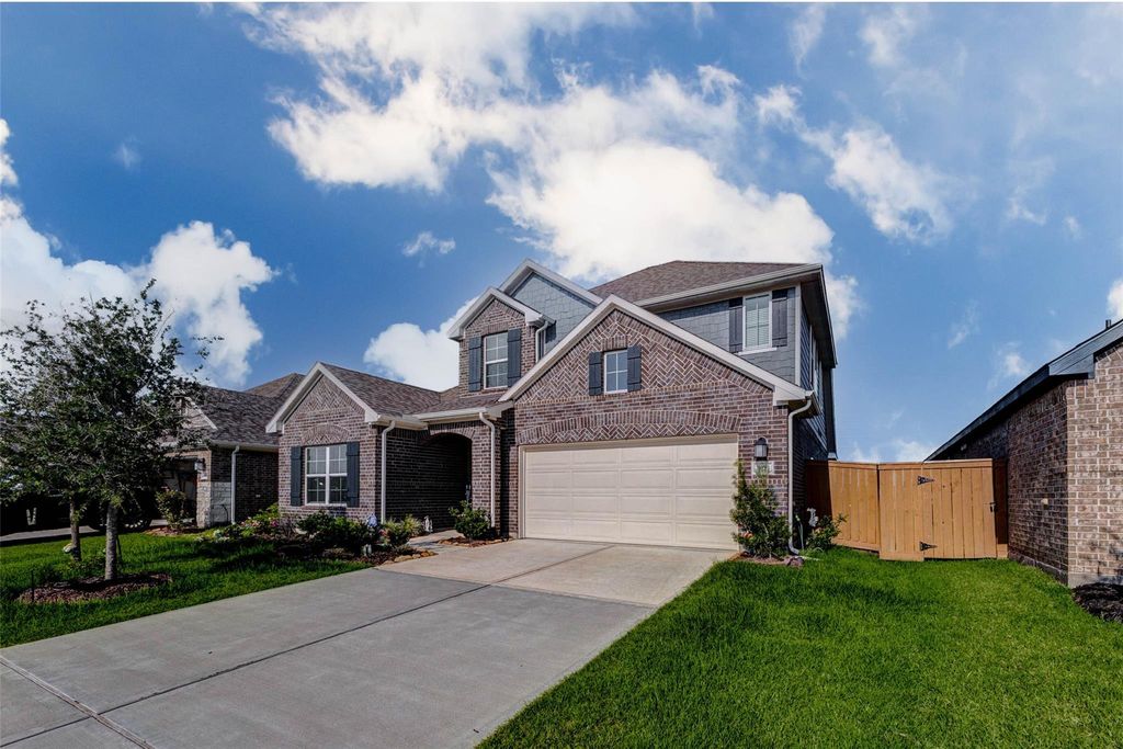 8634 Jetty Glen Drive, Cypress, TX 77433