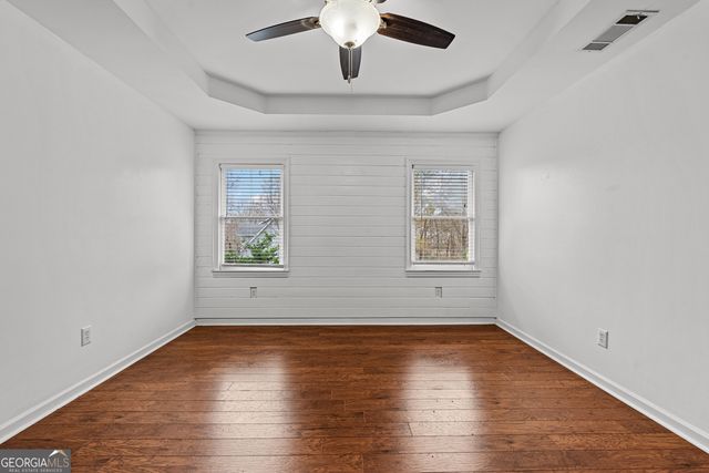 27 Strathmore Drive, Sharpsburg, GA 30277