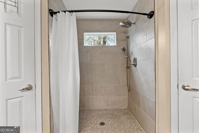 27 Strathmore Drive, Sharpsburg, GA 30277