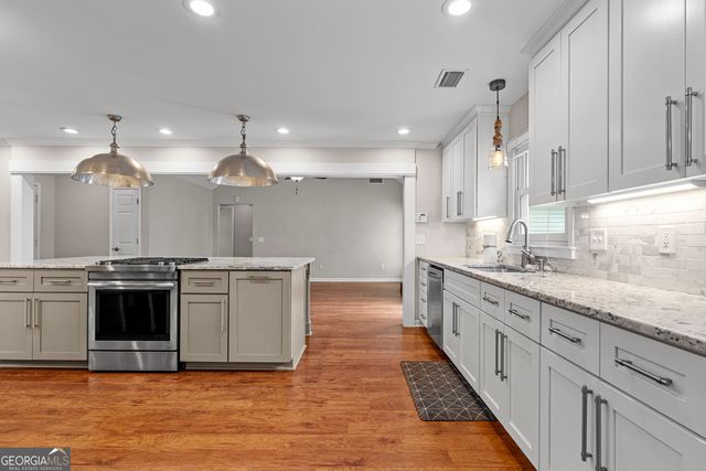 27 Strathmore Drive, Sharpsburg, GA 30277