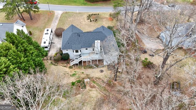 27 Strathmore Drive, Sharpsburg, GA 30277