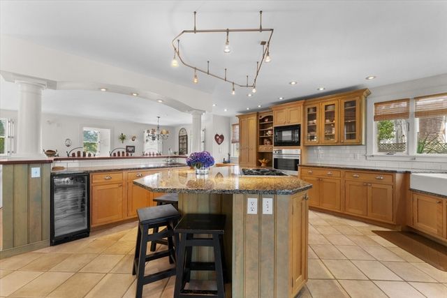 9 62nd St, Newburyport, MA 01950