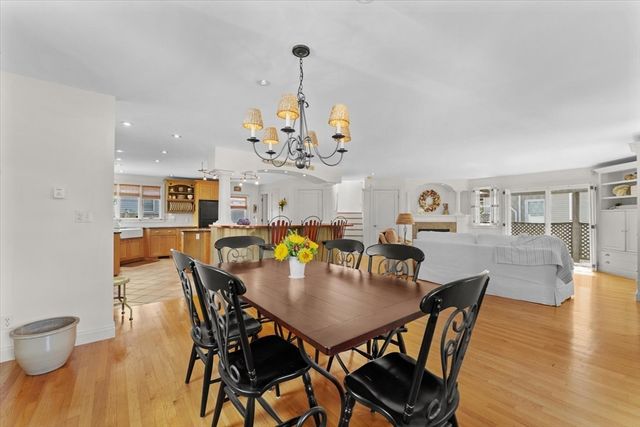 9 62nd St, Newburyport, MA 01950