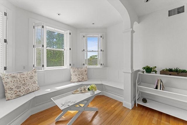 9 62nd St, Newburyport, MA 01950