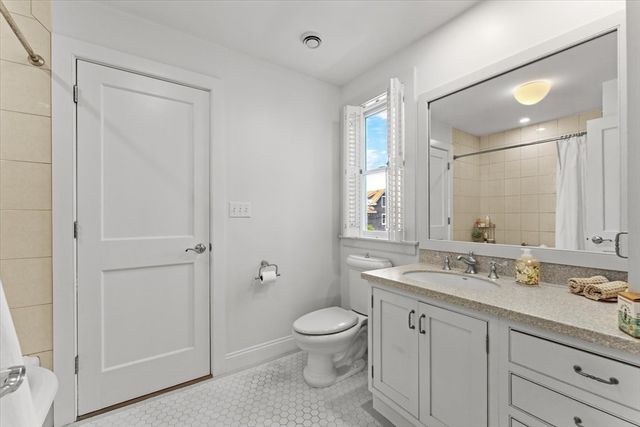 9 62nd St, Newburyport, MA 01950