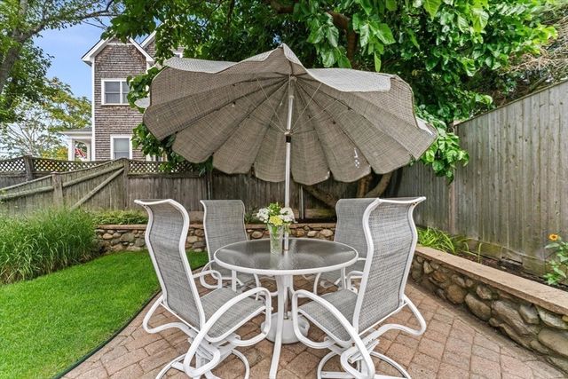 9 62nd St, Newburyport, MA 01950