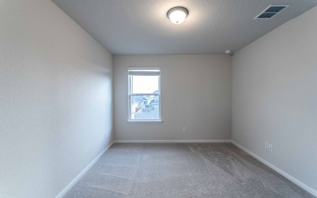802 Tompkins Ln, Gallatin, TN 37066