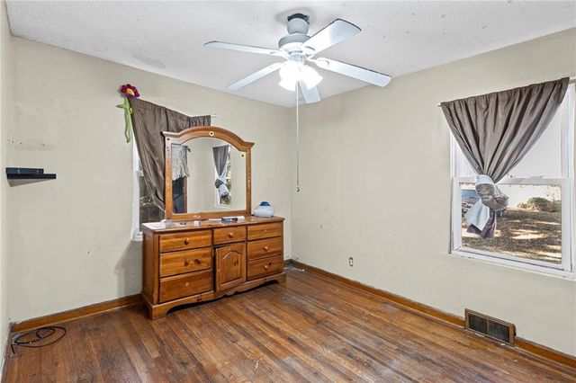 6502 Leavenworth Road, Kansas City, KS 66104