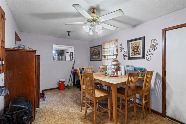 6502 Leavenworth Road, Kansas City, KS 66104