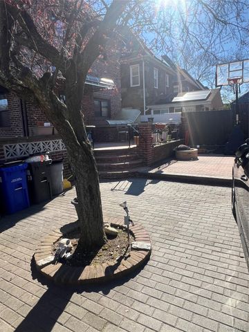 19519 45th Avenue, Flushing, NY 11358