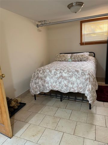 19519 45th Avenue, Flushing, NY 11358