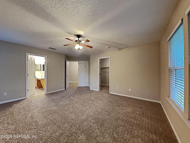 1378 SUMMIT OAKS Drive W, Jacksonville, FL 32221