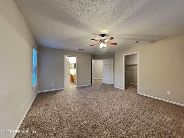 1378 SUMMIT OAKS Drive W, Jacksonville, FL 32221