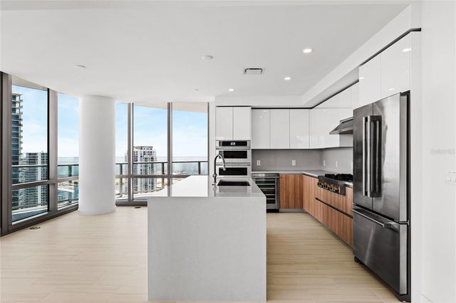400 CENTRAL AVENUE 3107, St Petersburg, FL 33701