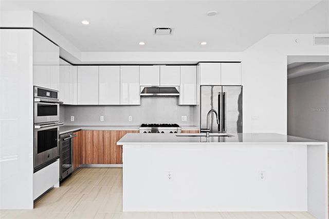 400 CENTRAL AVENUE 3107, St Petersburg, FL 33701