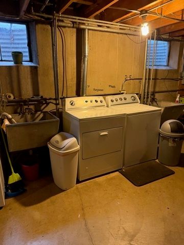 10650 W Cermak Road 2E, Westchester, IL 60154