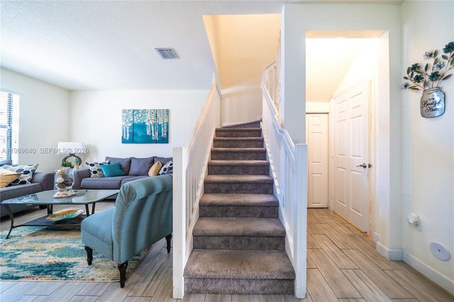 10565 W 34th Ct, Hialeah, FL 33018