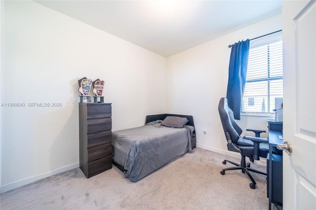 10565 W 34th Ct, Hialeah, FL 33018