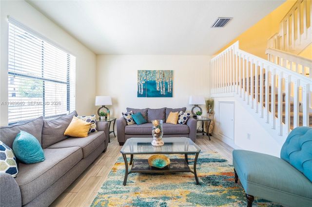 10565 W 34th Ct, Hialeah, FL 33018