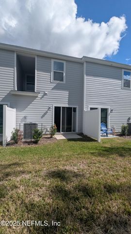 542 HOLLY LAKES Drive, Orange Park, FL 32073