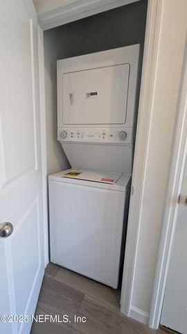 542 HOLLY LAKES Drive, Orange Park, FL 32073