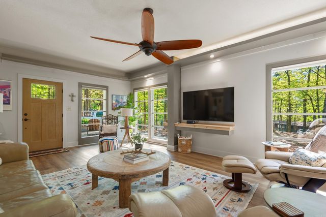 1 Onda Lane, Hot Springs Village, AR 71909