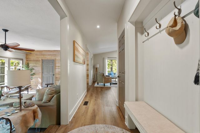 1 Onda Lane, Hot Springs Village, AR 71909