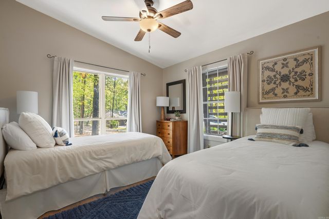 1 Onda Lane, Hot Springs Village, AR 71909