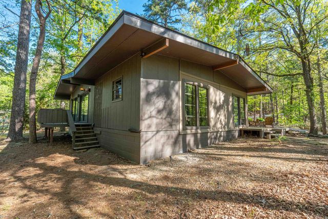 1 Onda Lane, Hot Springs Village, AR 71909