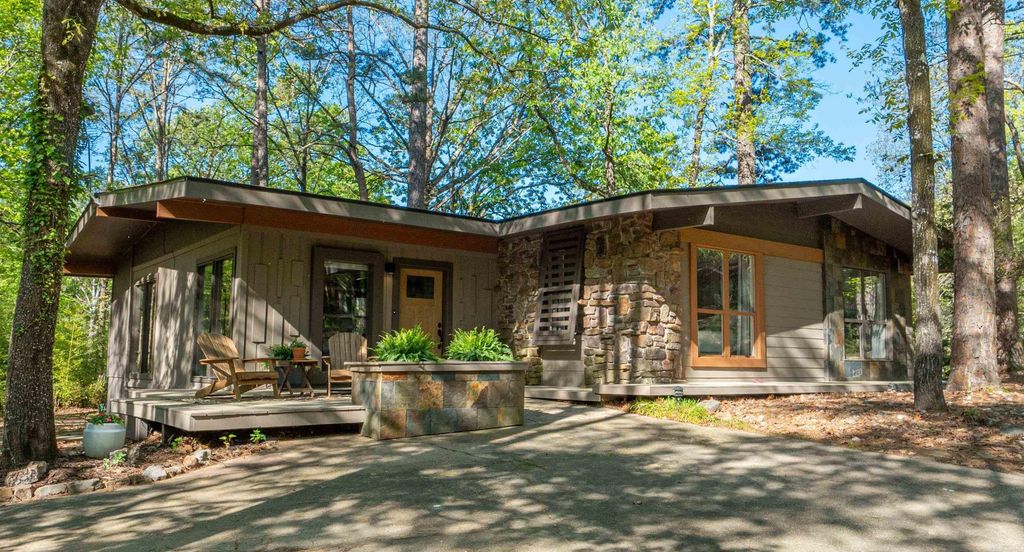 1 Onda Lane, Hot Springs Village, AR 71909