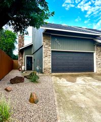 2007 Fleur De Lis Court, Arlington, TX 76012