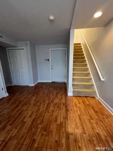 49 Glenbrook Road 103, Stamford, CT 06902