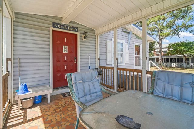 510 16th Ave. S, North Myrtle Beach, SC 29582