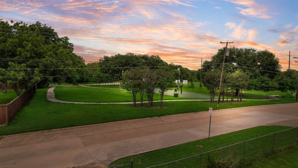 9034 Groveland Drive, Dallas, TX 75218