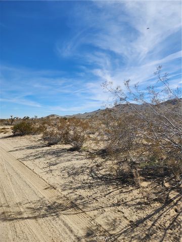 22621020 Gordon Blvd, California City, CA 93504