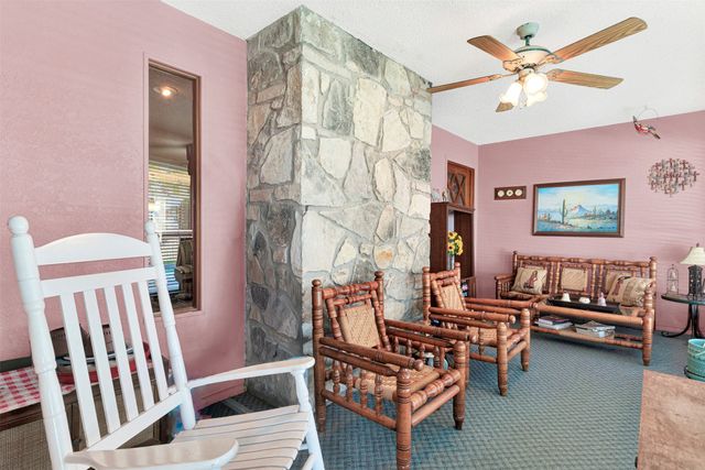 9224 County Road 915, Godley, TX 76044