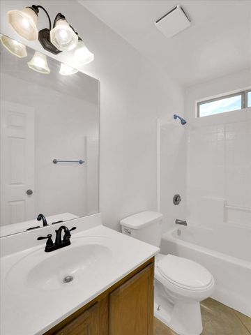 13620 N 82nd Lane, Peoria, AZ 85381