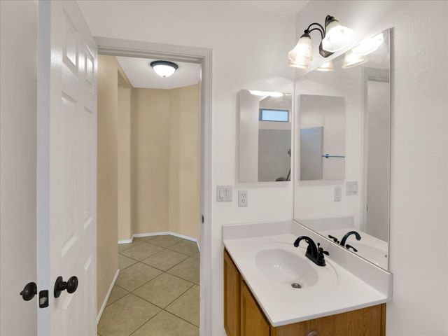 13620 N 82nd Lane, Peoria, AZ 85381