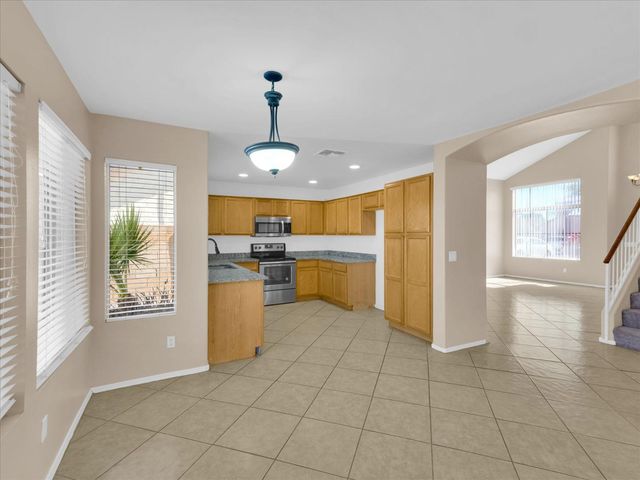 13620 N 82nd Lane, Peoria, AZ 85381