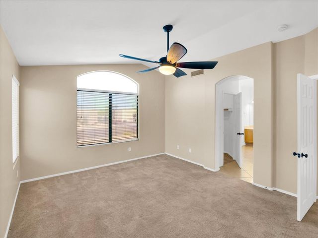 13620 N 82nd Lane, Peoria, AZ 85381