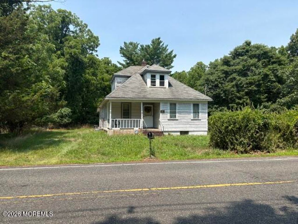 100 Ford Road, Howell, NJ 07731