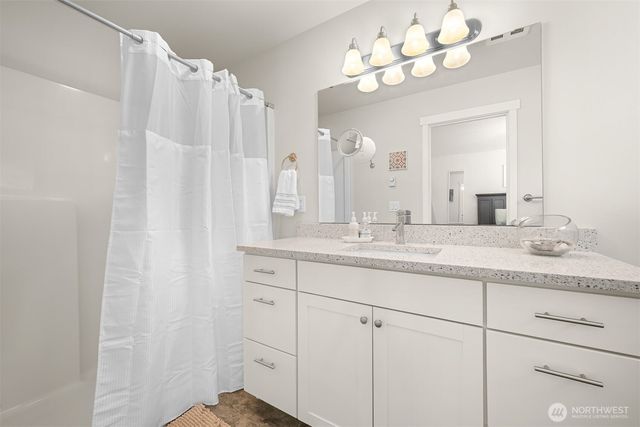 8268 Balfour Valley Lane, Maple Falls, WA 98266