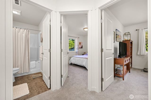 8268 Balfour Valley Lane, Maple Falls, WA 98266