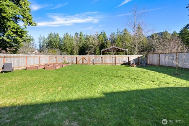 8268 Balfour Valley Lane, Maple Falls, WA 98266