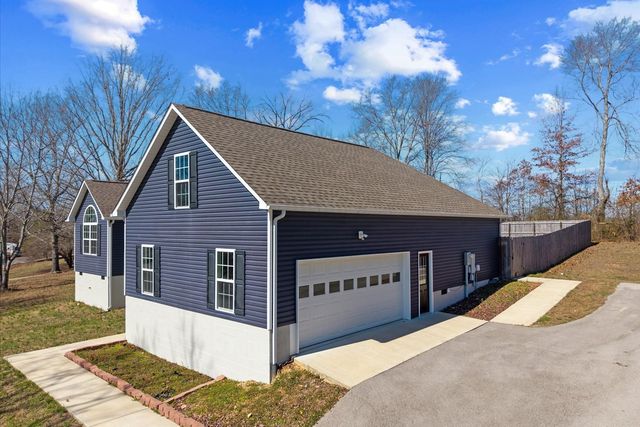 2125 Sayles Ct, Lawrenceburg, TN 38464